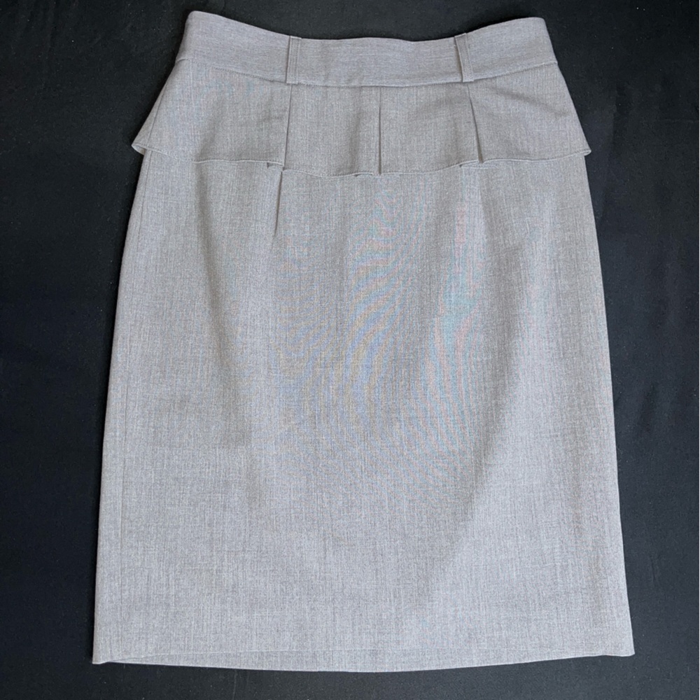 Adrienne Vittadini Gray Pencil Skirt